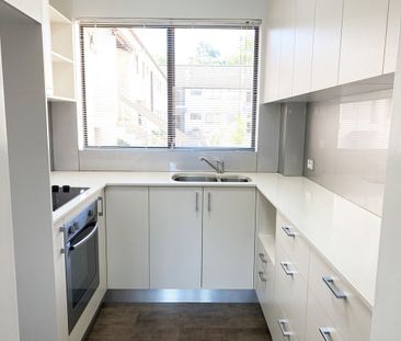 Looking for space and a great location? - Photo 4