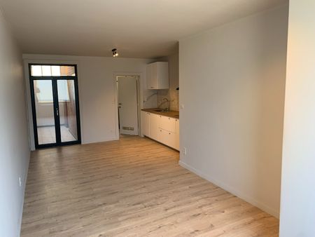 Gerenoveerde Studio te huur in centrum Roeselare - Foto 2