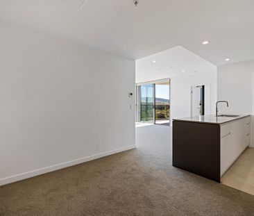 Modern 2-Bedroom Apartment in Lifestyle-Focused Complex! - Photo 2