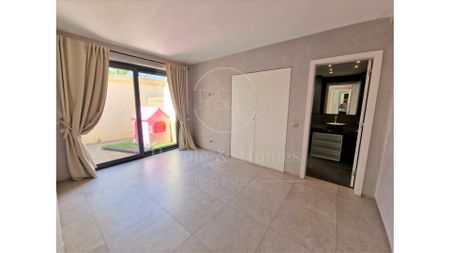 Cascais - Quinta da Marinha. Moradia com 4 suites e piscina aquecida - Photo 2