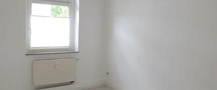 Schöne 2-Raum-Wohnung in Zwickau inkl. Küche und PKW-Stellplatz - Foto 1