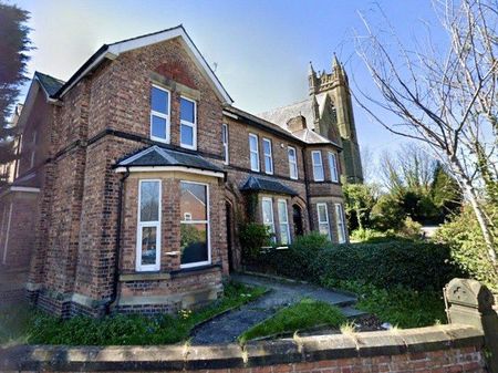 5 bedroom end of terrace house to rent - Photo 2