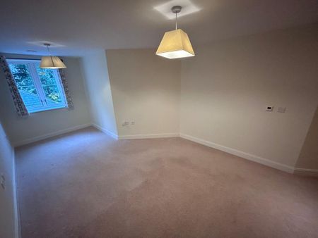 1 bedroom retirement property to rent - Photo 5