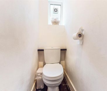 3 bedroom apartment to rent - Photo 1