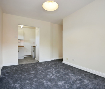 Vinery Court, Stratford-upon-Avon, CV37 - Photo 3