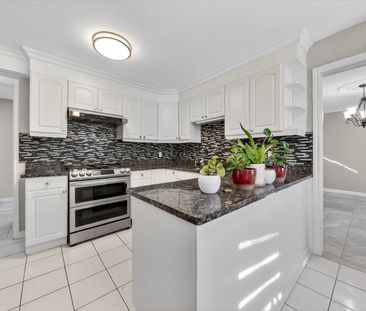 For Lease - 2537 Annelyn Court, Mississauga, Ontario - Photo 5