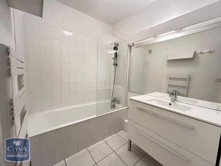 Location Appartement 3 pièces 68m² GRENOBLE 38000 - Photo 3