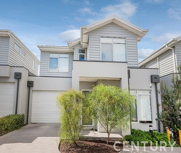Family Home in a Peaceful Court Location - Photo 4