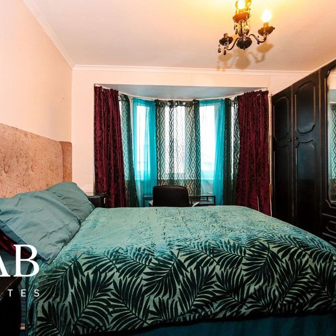 1 bedroom in a house share to rent - Photo 1