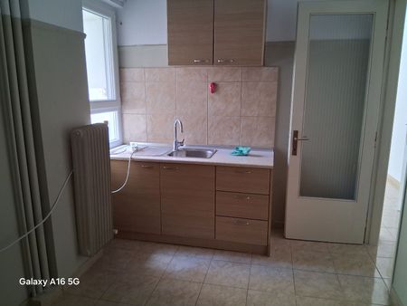 Studio/Γκαρσονιέρα για ενοικίαση Κέντρο (Λάρισα) - Φωτογραφία 5
