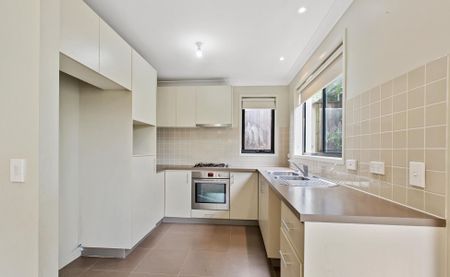 122 Minorca Cct, 2570, Spring Farm Nsw - Photo 2