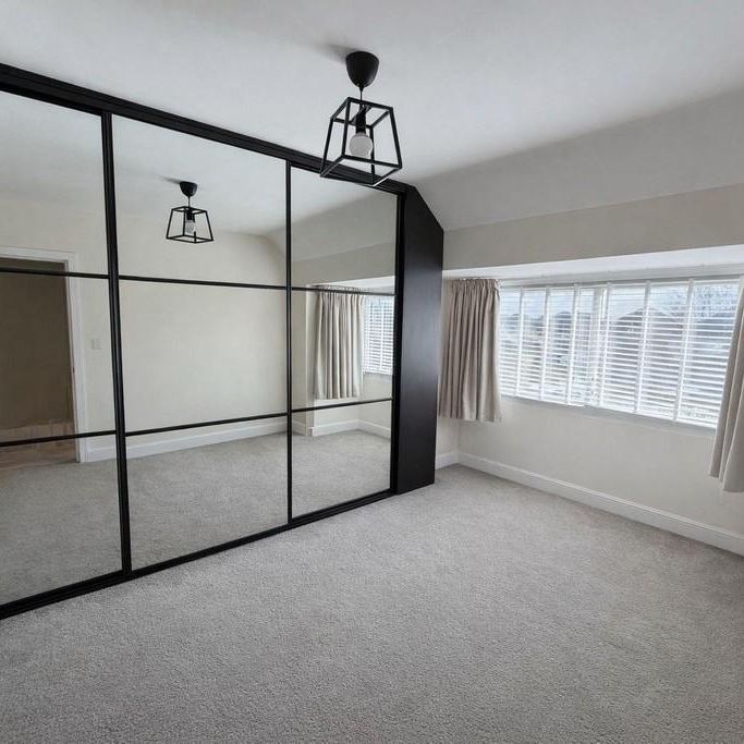 3 bedroom semi-detached house to rent - Photo 1