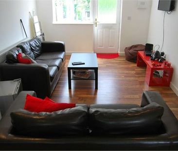 3 bedroom detached bungalow to rent - Photo 5