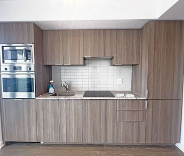 For Lease - 11 Wellesley Street Unit# 4312, Toronto, Ontario - Photo 6