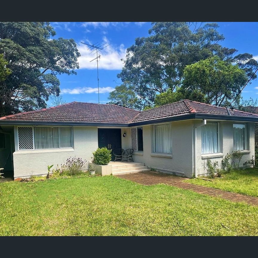 2 Glanmire Road, Baulkham Hills, NSW 2153 - Photo 1