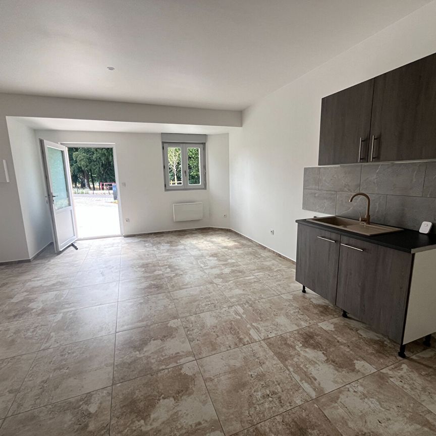 Location Appartement 2 pièces 57m² - Photo 1