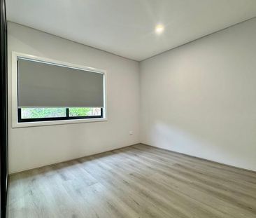 BRAND NEW GRANNY FLAT! - Photo 2