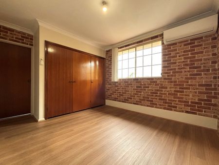 Duplex in Sought After Bossley Park! - Photo 3