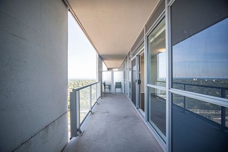 For Lease - 2087 Fairview Street Unit# 2202, Burlington, Ontario - Photo 5