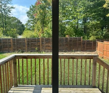 For Lease - 122 Esther Crescent, Thorold, Ontario - Photo 3