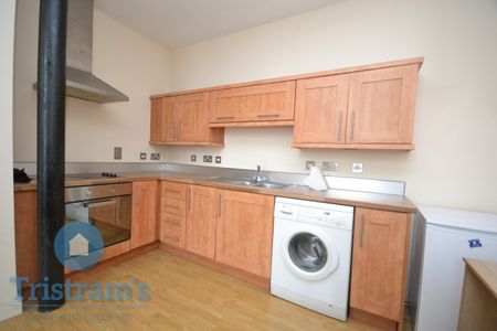 2 bed Apartment for Rent - Photo 3