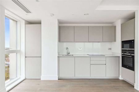 A brand new luxurious apartment in this exclusive Chiswick development - Photo 4