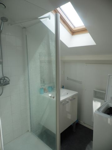 STUDIO MEUBLE SECTEUR 1ER MAI - Photo 2