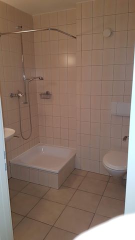 Grand appartement de 3,5 pièces au 1er étage - Photo 5