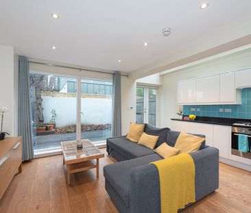 2 Bed Flat, Wimbledon, SW19 - Photo 1