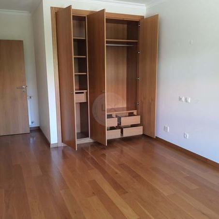 Apartamento T4 - Photo 1