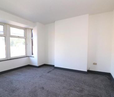 2 bedroom semi-detached house to rent - Photo 3