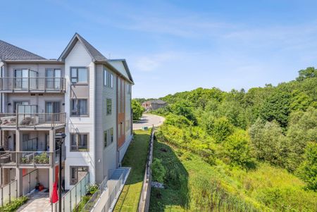 For Lease - 2635 William Jackson Drive Unit# 911, Pickering, Ontario - Photo 2