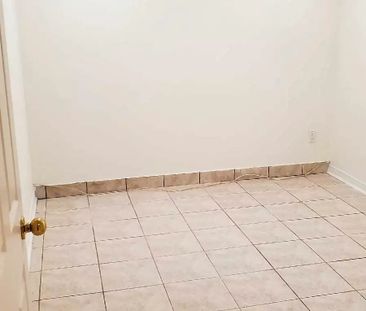 For Lease - 7 Price Street, Richmond Hill, Ontario - Photo 1