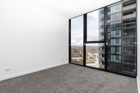 Lake View Luxury Two-Bedroom Apartment in the Heart of Belconnen - Photo 3