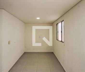 Casa para alugar com 30m², 2 quartos e 1 vaga - Photo 1