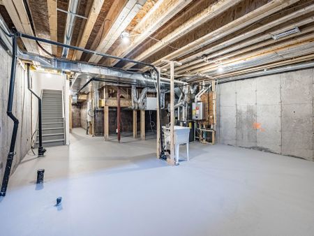 For Lease - 2053 Horace Duncan Crescent, Oshawa, Ontario - Photo 3