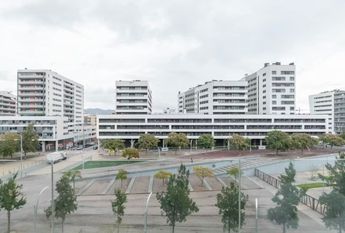 Carrer de Pi i Margall, Badalona, Catalonia 08912