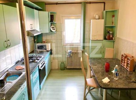 Apartament cu 3 camere, decomandat, 80 mp, parcare, zona Iulius Mall - Photo 3