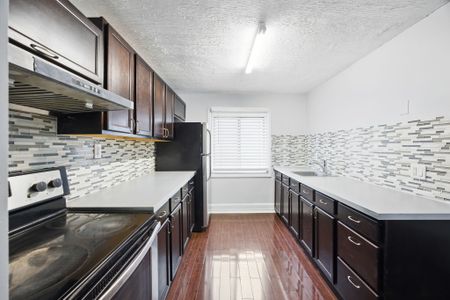 For Lease - 2383 Weston Road, Toronto, Ontario - Photo 3