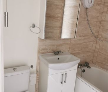 1 Bed Flat, Oxford Road, RG30 - Photo 1