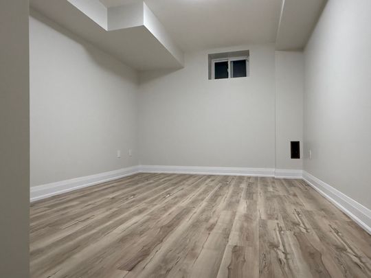 For Lease - Bsmt 623 16th Avenue, Richmond Hill, Ontario - Photo 1