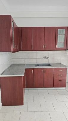 Studio/Γκαρσονιέρα για ενοικίαση Κέντρο (Χαριλάου) - Photo 1