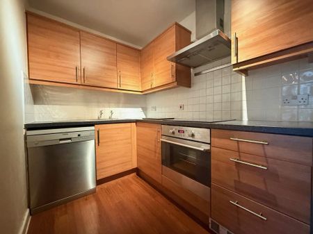 1 bedroom apartment to rent - Photo 4