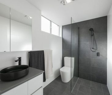 Comfort and Quality - Photo 1