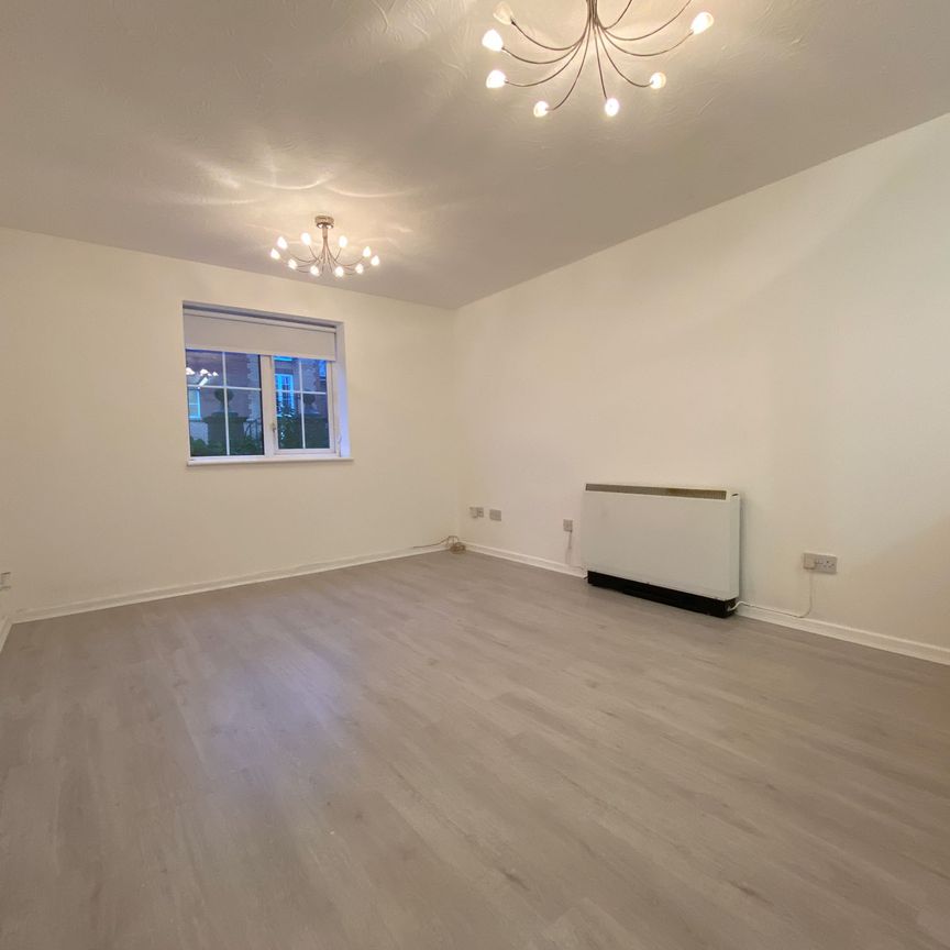 Harrison Way, Windsor Quay, Cardiff Bay - Photo 1