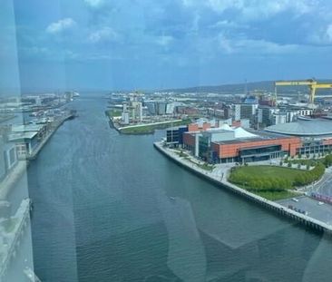 *stunning Penthouse Apartment OBEL Tower*, 62 Donegall Quay, - Photo 2