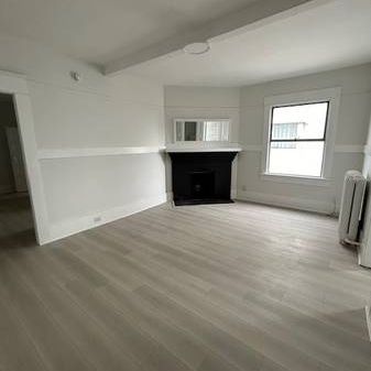 2 Bedroom, 1 Bath in Kitsilano-Rental Building - Photo 3