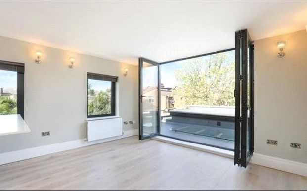 2 bedroom flat to rent - Photo 1