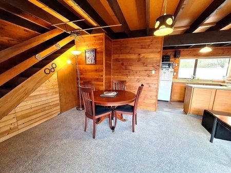 Charming Furnished Chalet with Mountain Views - Photo 3