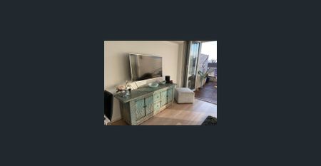 Fully Furnished Penthouse with Panoramic Views & Parking | Short Term Lease Option - Photo 2